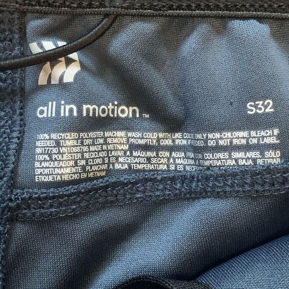 All in Motion Mens Size Small Training Pants Gray Drawstring Athletic Sweats NWT - Picture 2 of 7